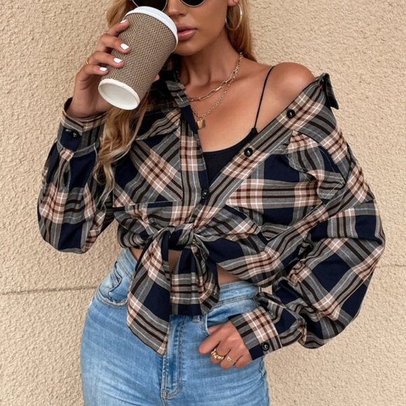 BellanBlue Tops - Cozy Black Oversized Plaid Button up Shacket Jacket